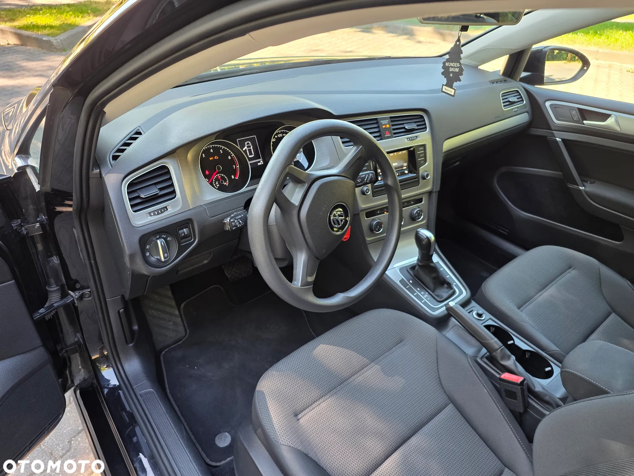 Volkswagen Golf Alltrack 1.8 TSI 4Motion BlueMotion Techn DSG - 11