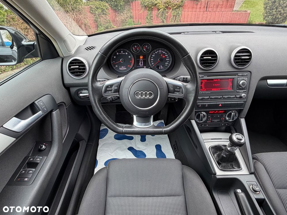 Audi A3 Sportback 1.4 TFSI S line Sportpaket - 7