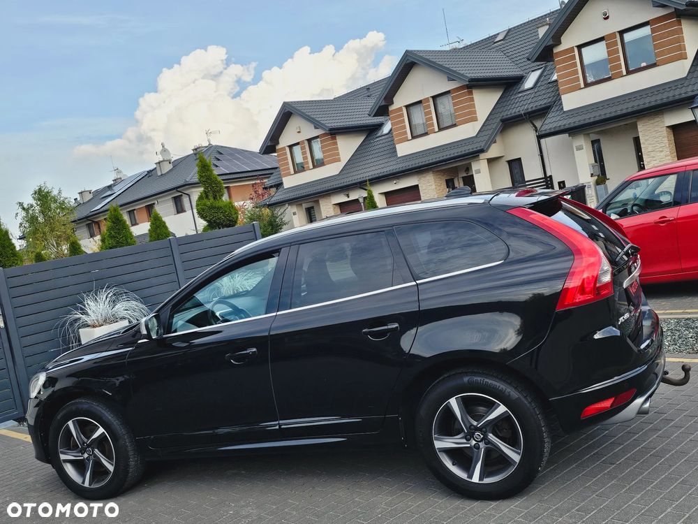 Volvo XC 60 D3 Drive-E R-Design Momentum - 12