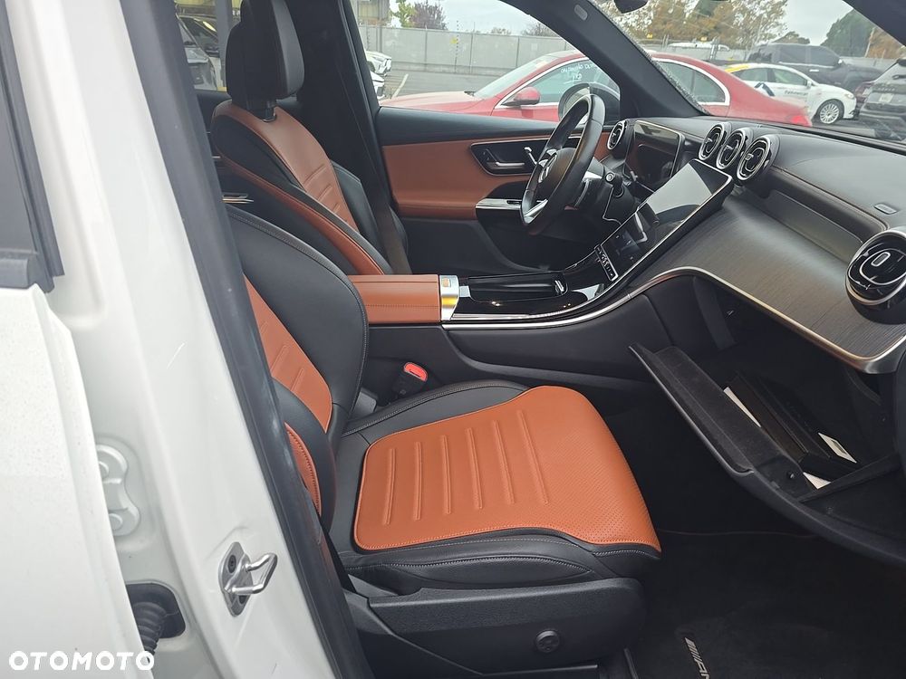 Mercedes-Benz GLC 300 4Matic 9G-TRONIC Edition AMG Line - 10