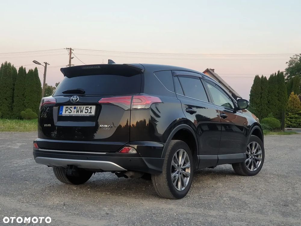 Toyota RAV4 2.0 4x4 - 5