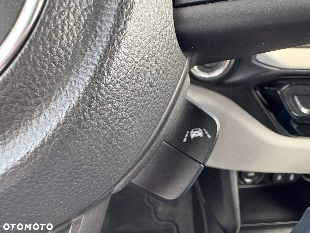 Suzuki Swift 1.2 Dualjet SHVS Premium Plus - 19