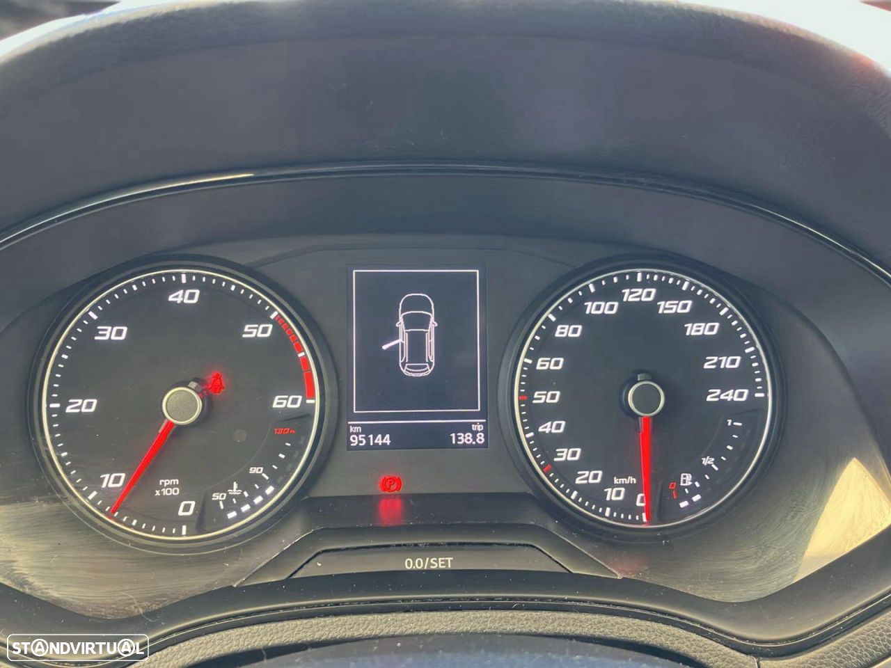 SEAT Arona 1.6 TDI Style - 10