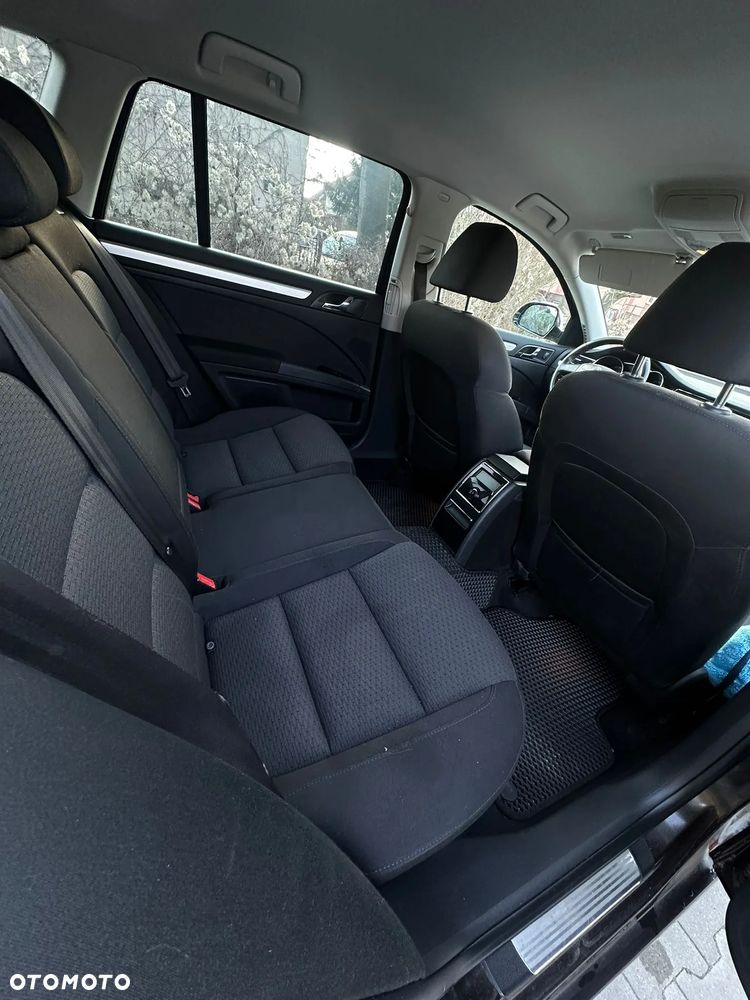 Skoda Superb 2.0 TDI Elegance - 17