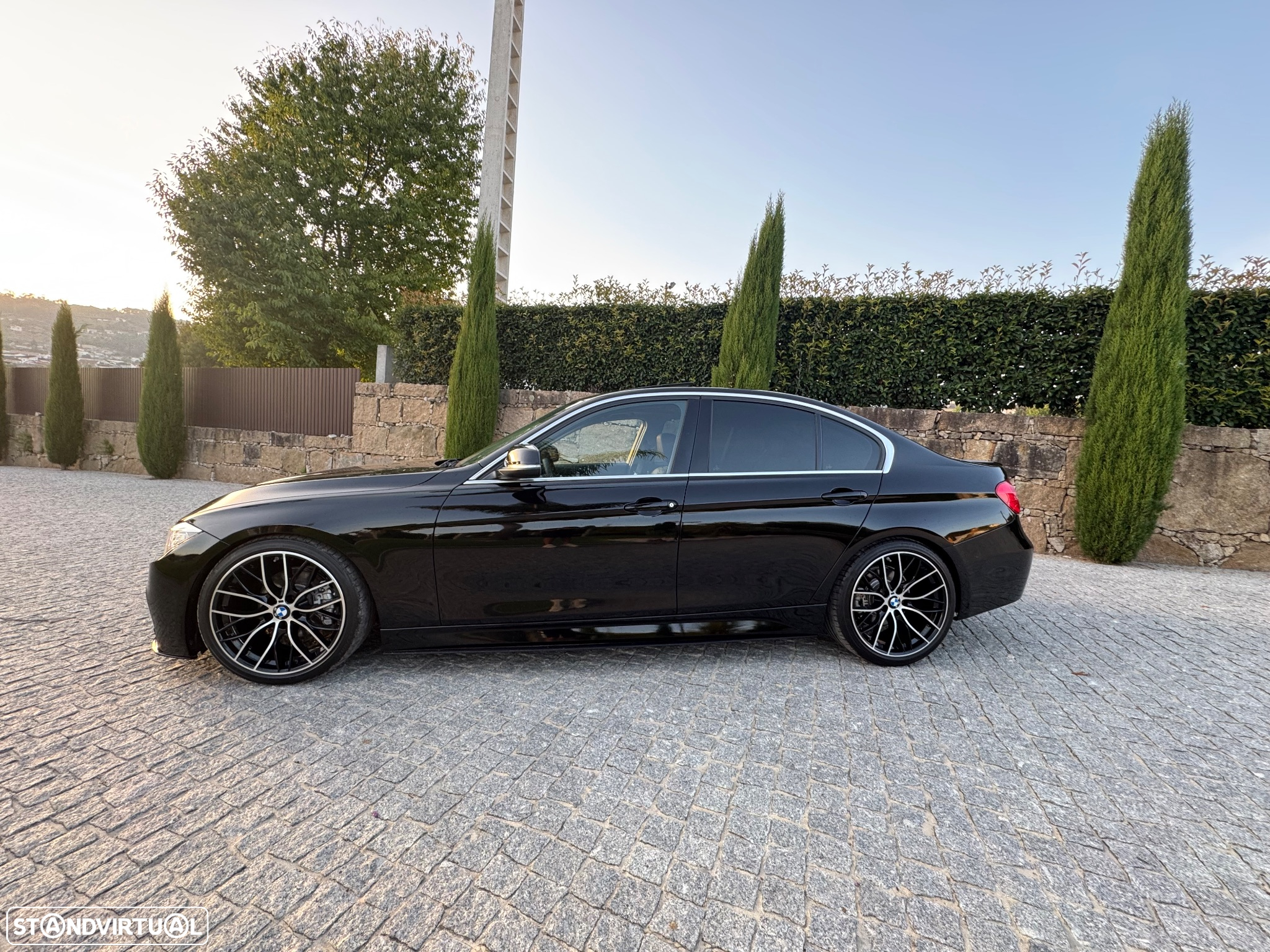 BMW 328 i Auto Pack M - 9