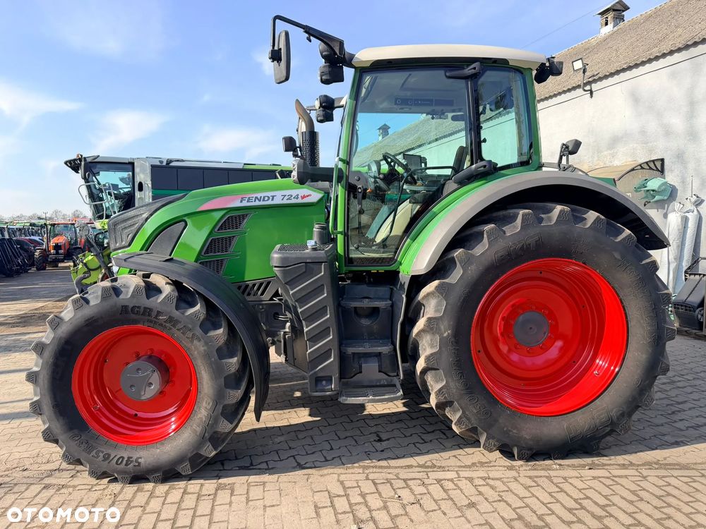 Fendt 724 Vario Profi Plus - 3