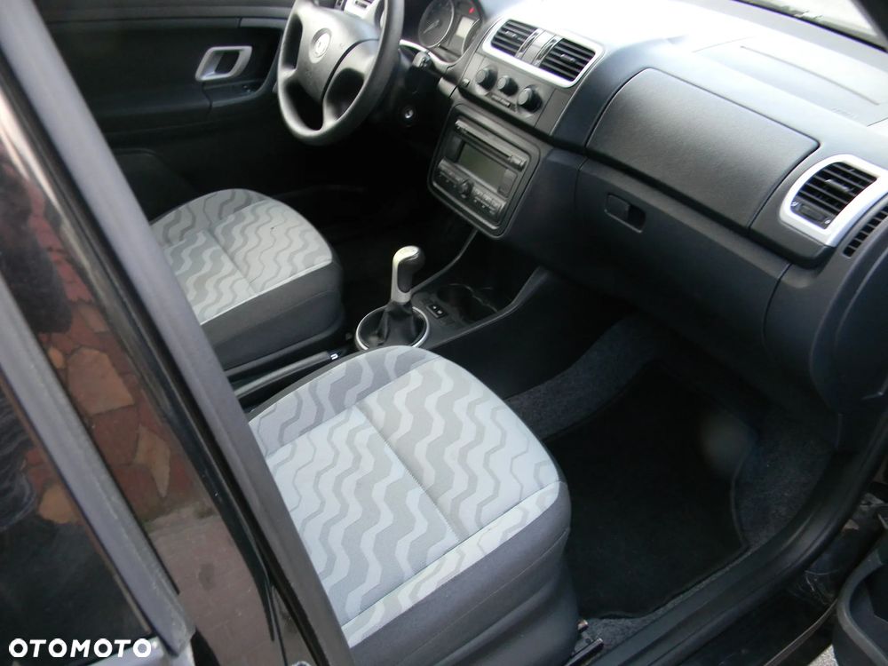 Skoda Fabia 1.2 HTP COOL EDITION - 4