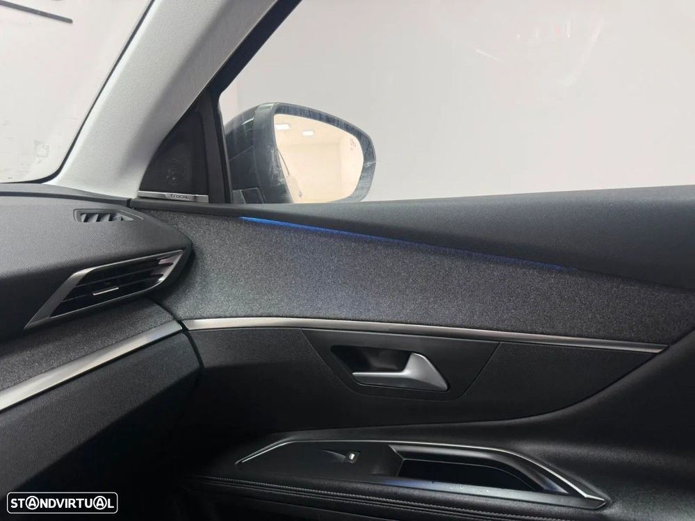 Peugeot 5008 1.2 PureTech Allure EAT8 - 13