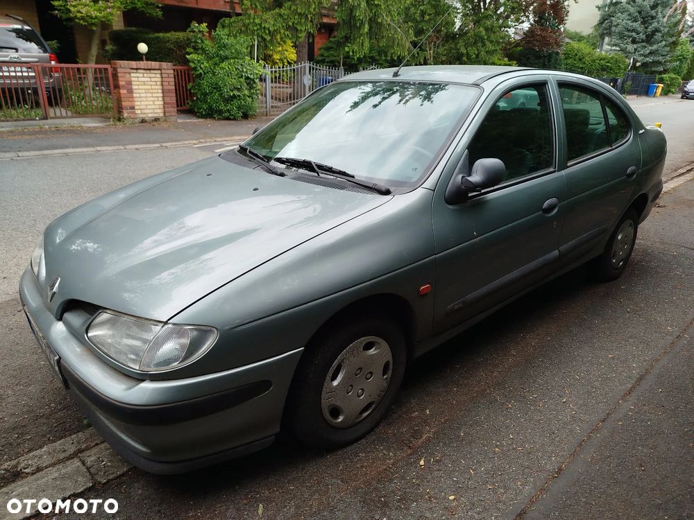 Renault Megane 1.4 RN - 17