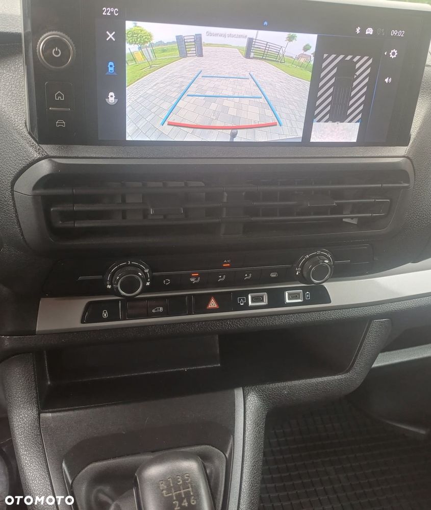 Opel Vivaro - 10