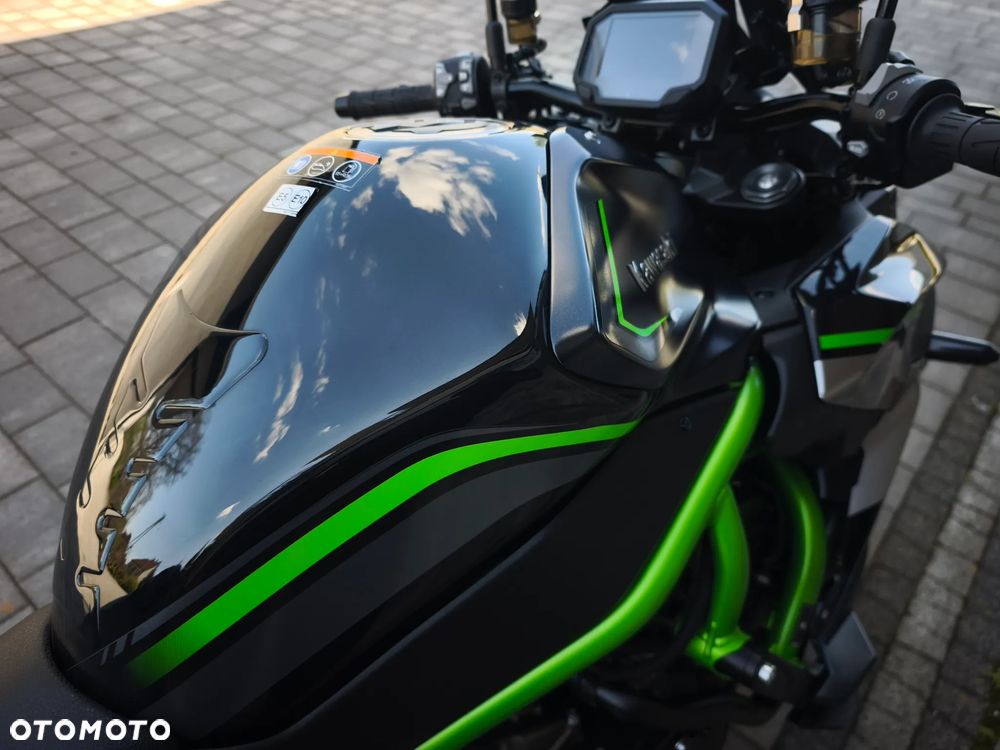 Kawasaki H2 - 31