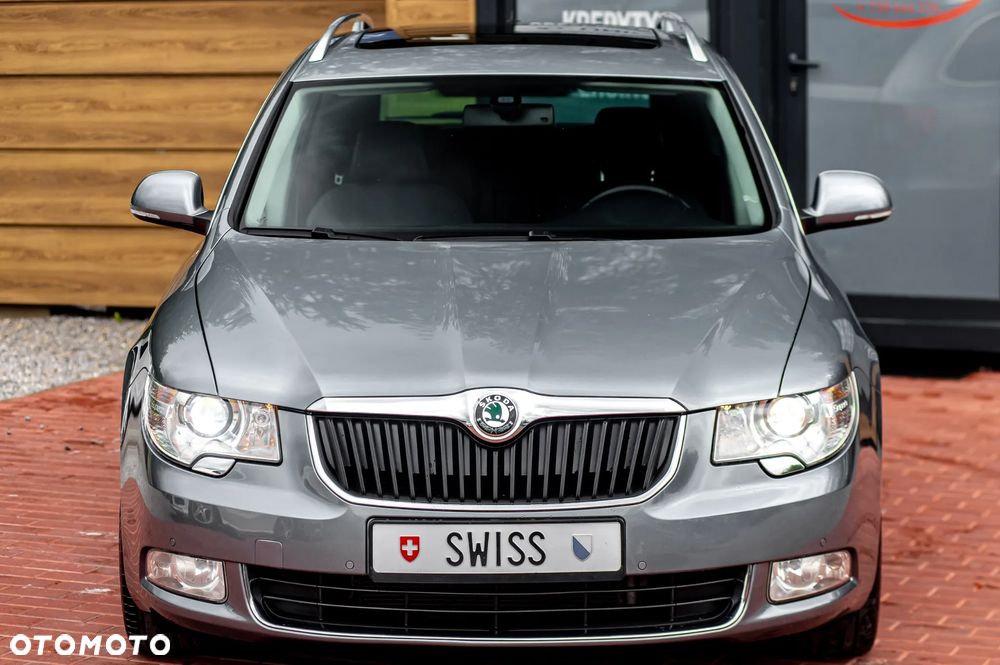Skoda Superb 3.6 V6 4x4 DSG Elegance - 5