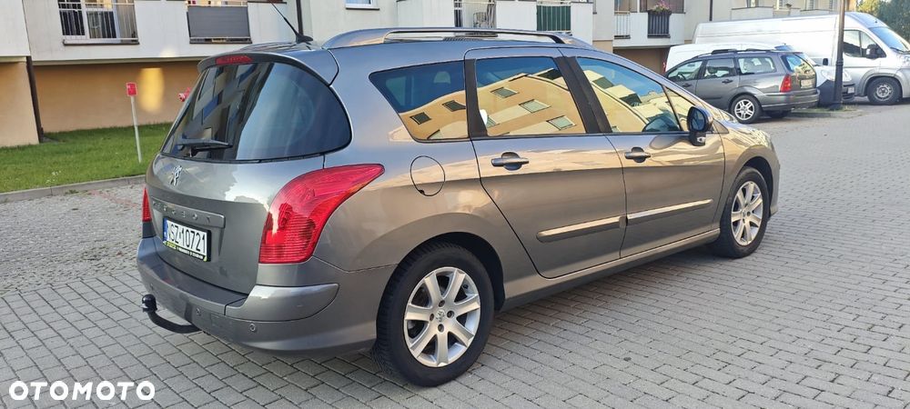Peugeot 308 - 4