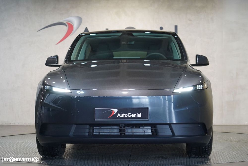 Tesla Model Y Long Range Tração Traseira - 4