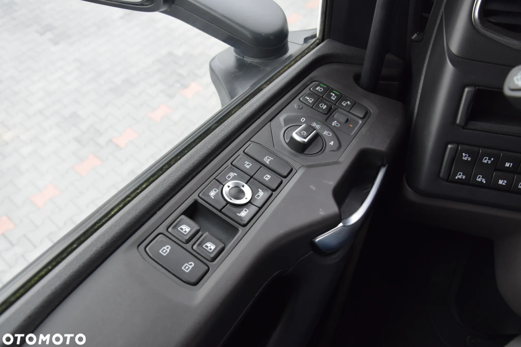 Scania S500 / 6 PODUSZEK / FULL AIRMATIC / RETARDER / ACC / LEDY / ALUFELGI / NISKI PRZEBIEG / SERWISOWANA / SPROWADZONA - 39
