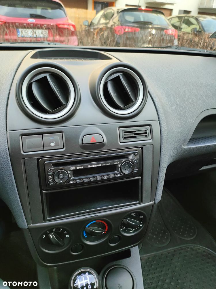 Ford Fiesta 1.25 - 18