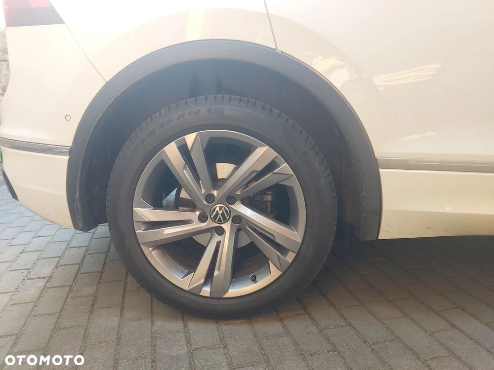 Volkswagen Tiguan ver-1-5-tsi-evo-r--line-dsg - 14