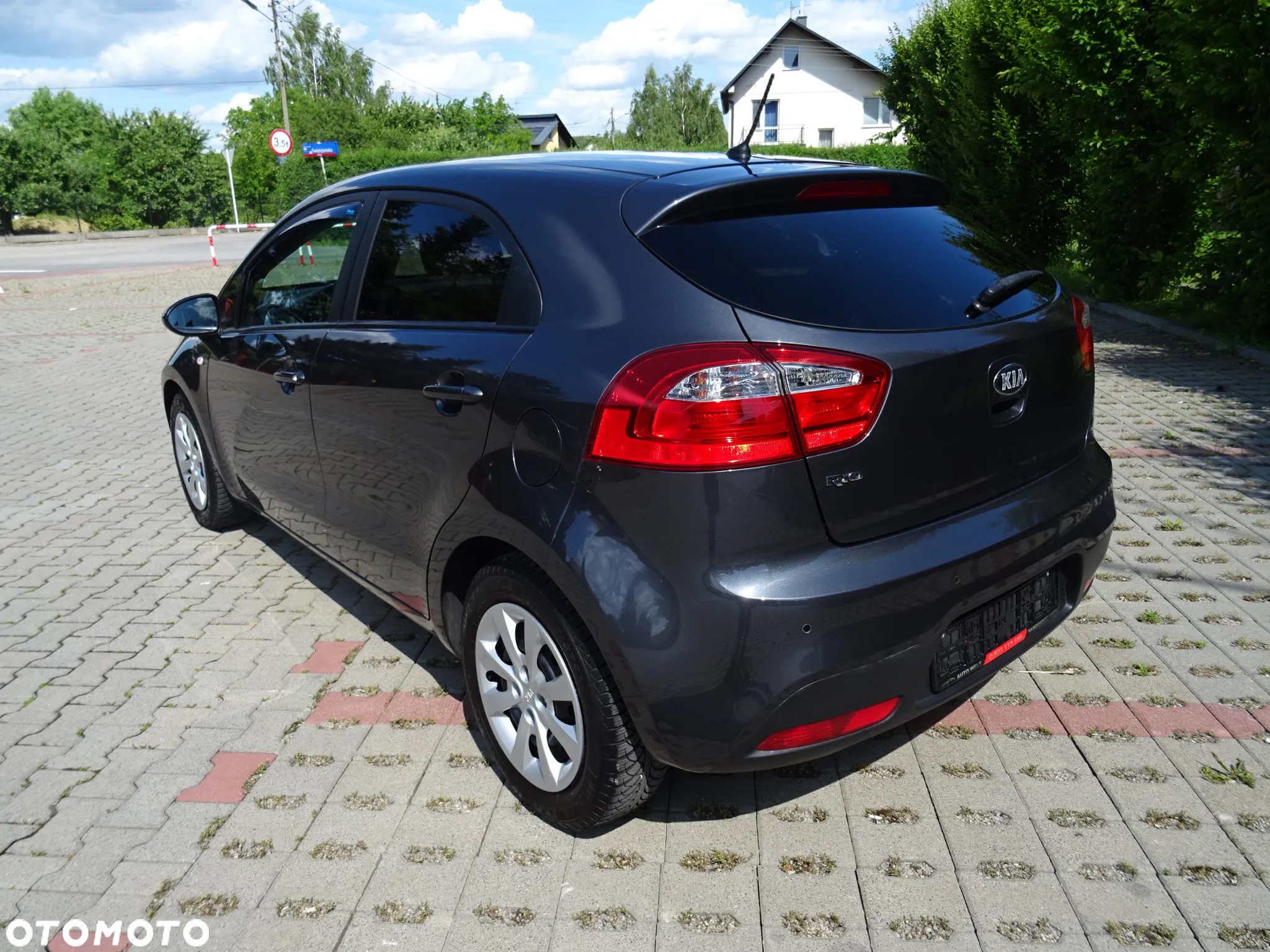Kia Rio 1.2 XL - 5