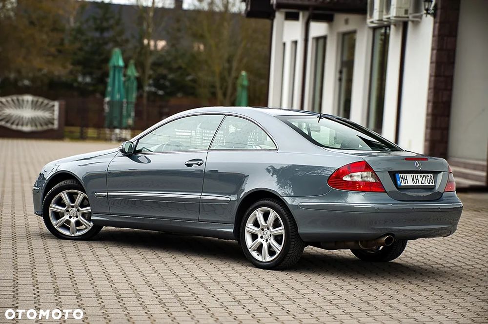 Mercedes-Benz CLK 320 CDI 7G-TRONIC Avantgarde - 22
