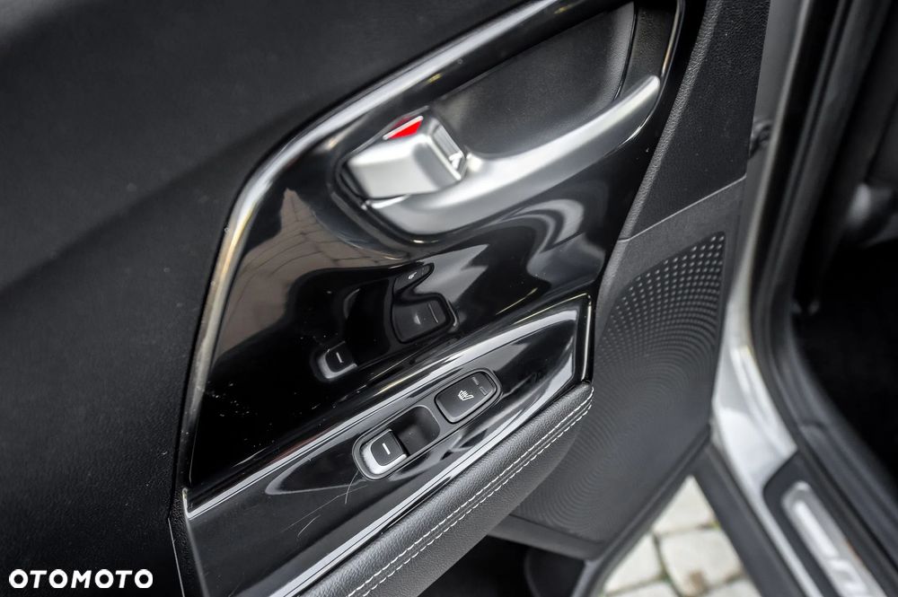 Kia Niro 1.6 GDI HEV 2WD OPF Edition 7 - 24