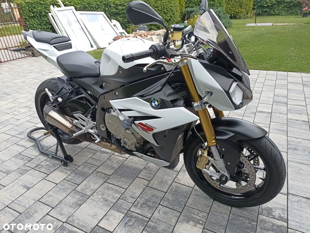 BMW S - 28