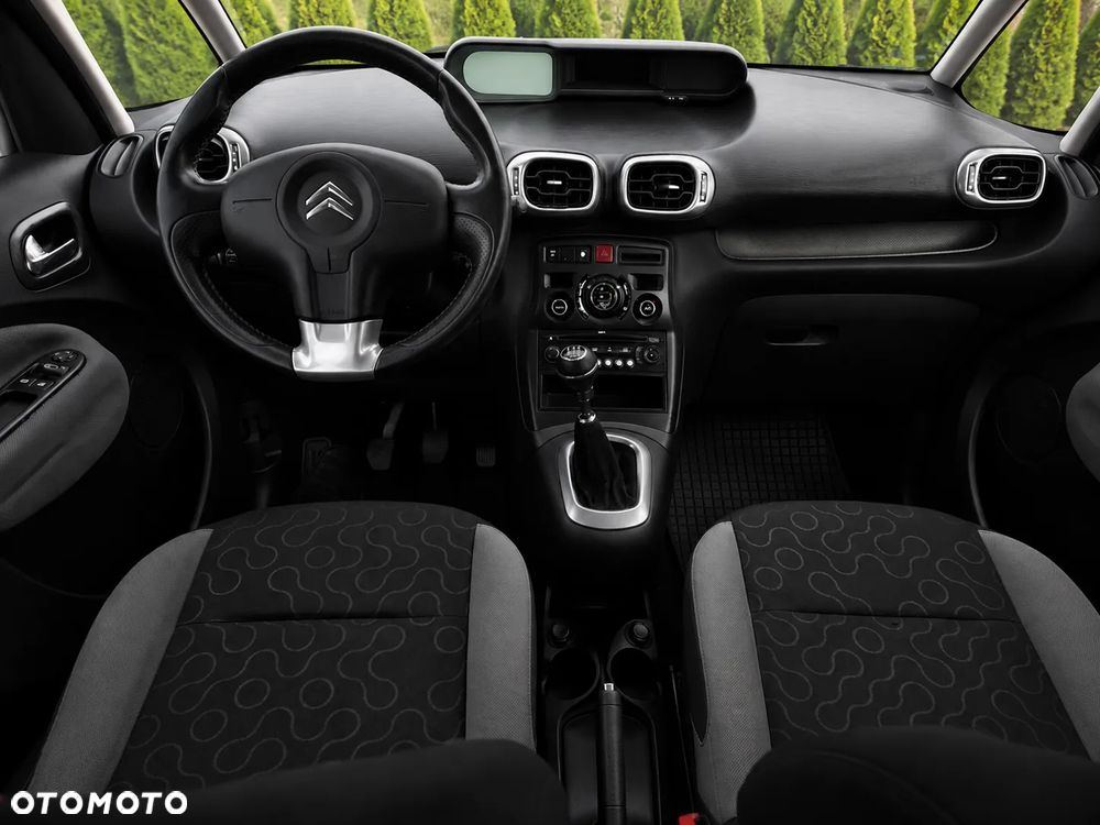 Citroën C3 Picasso HDi 110 FAP Exclusive - 29