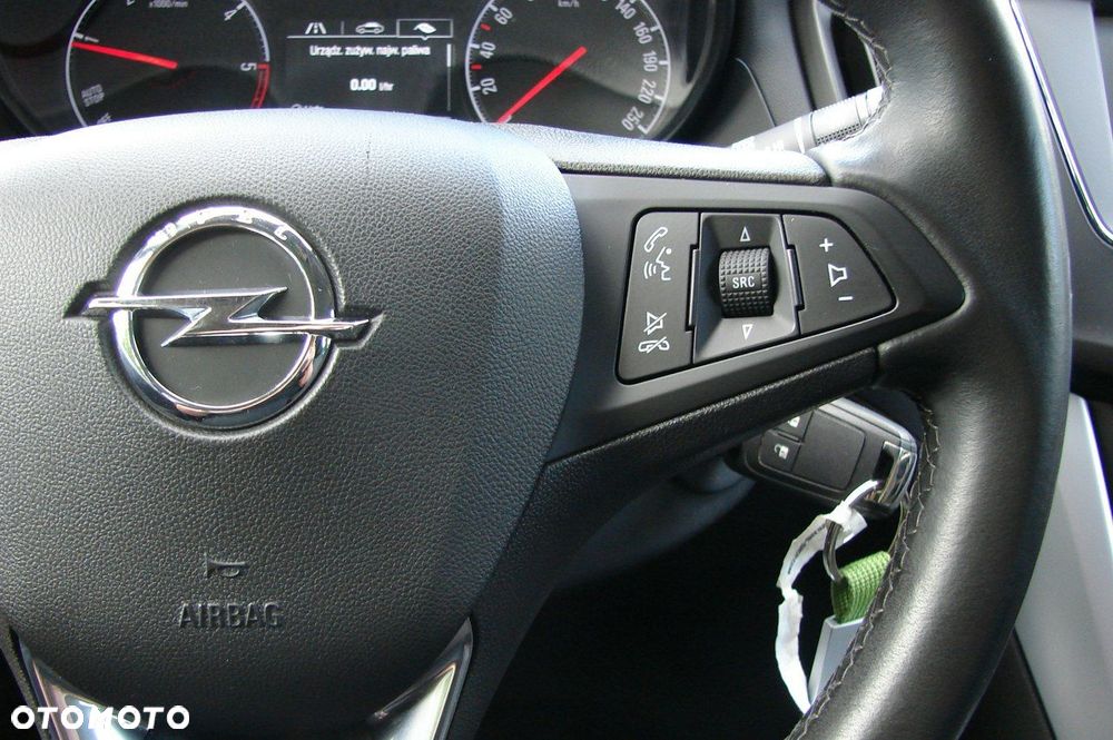 Opel Zafira - 23