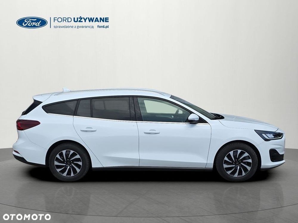Ford Focus 1.0 EcoBoost Titanium - 6