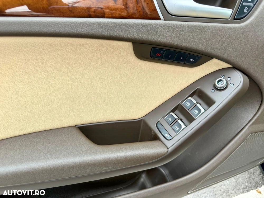 Audi A4 2.0 TDI DPF multitronic Ambition - 11