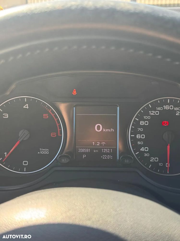 Audi Q5 2.0 TDI Quattro S-Tronic - 8