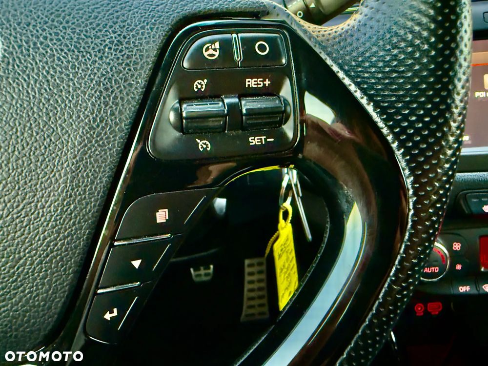 Kia Ceed Cee'd 1.6 CRDi GT Line - 38