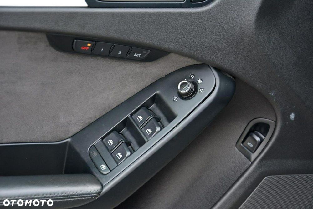 Audi A4 Limousine 1.8 TFSI S line Sportpaket (plus) - 31