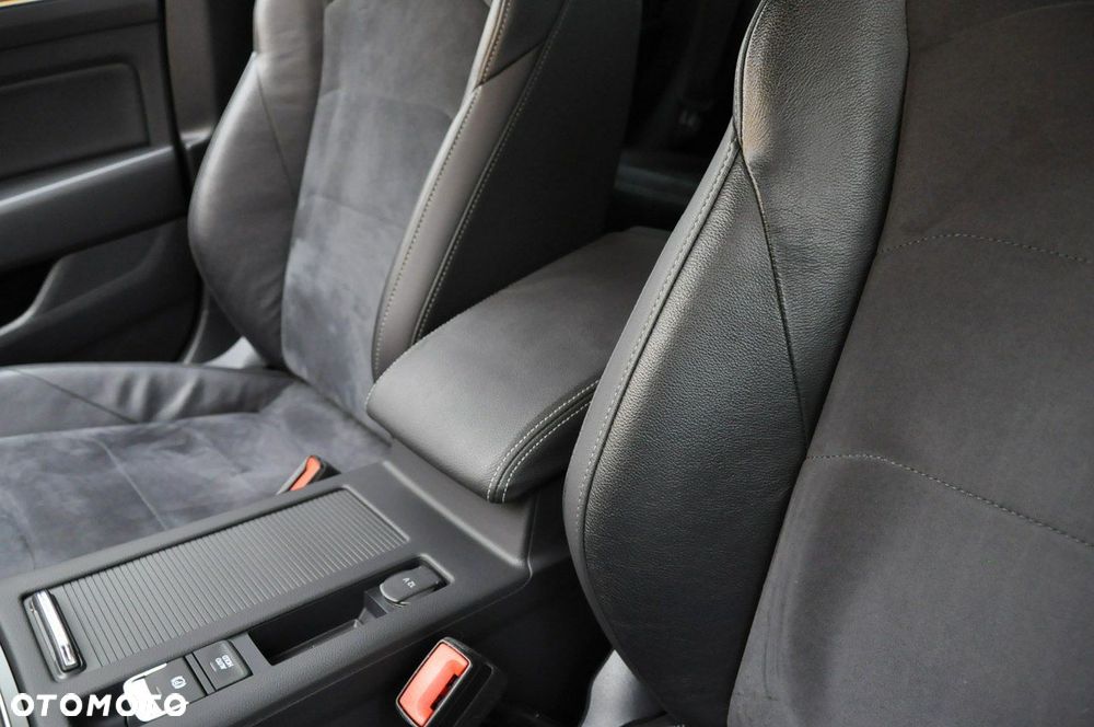 Volkswagen Arteon - 21