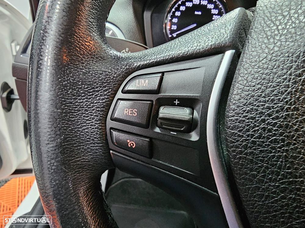 BMW 116 d EfficientDynamics - 16