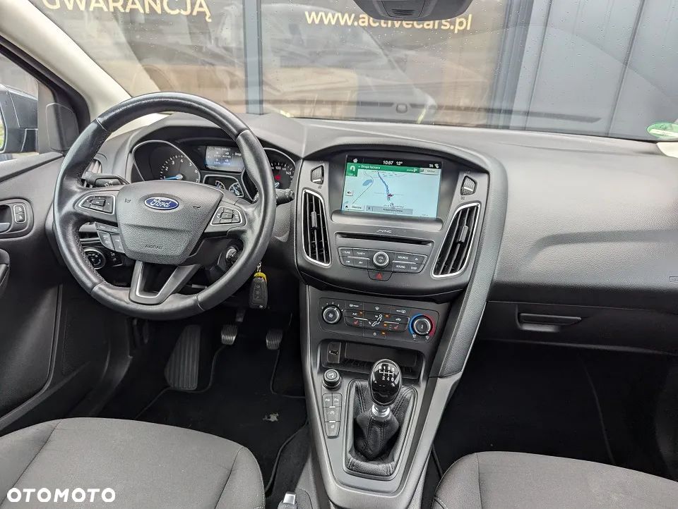 Ford Focus 1.0 EcoBoost Start-Stopp-System TITANIUM DESIGN - 19