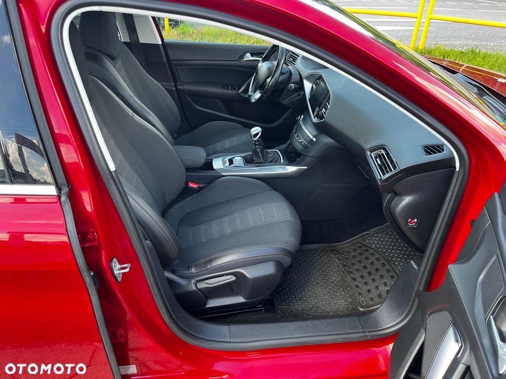 Peugeot 308 BlueHDi 130 Stop & Start Allure - 14