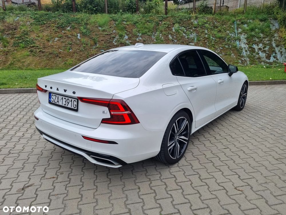 Volvo S60 T4 R-Design - 5