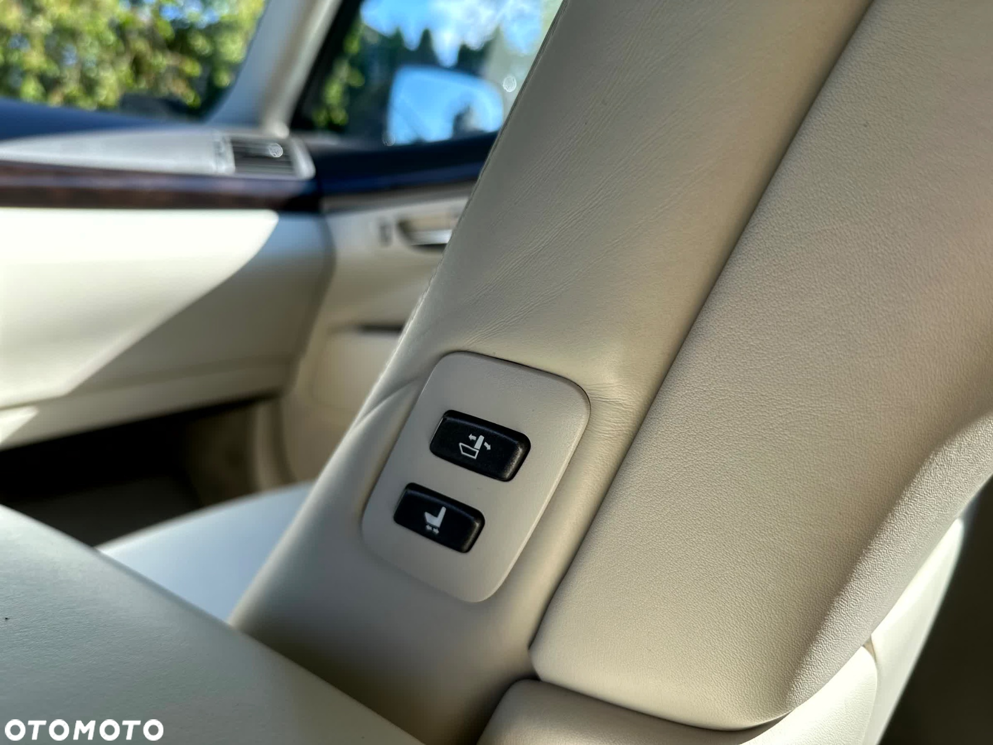 Lexus LS 460 Prestige - 15