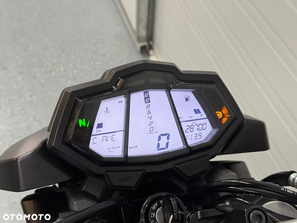 Yamaha MT - 21