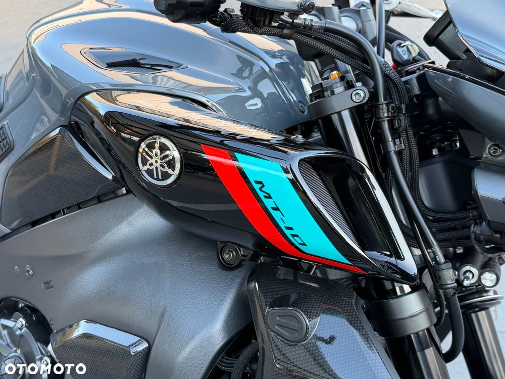 Yamaha MT - 15