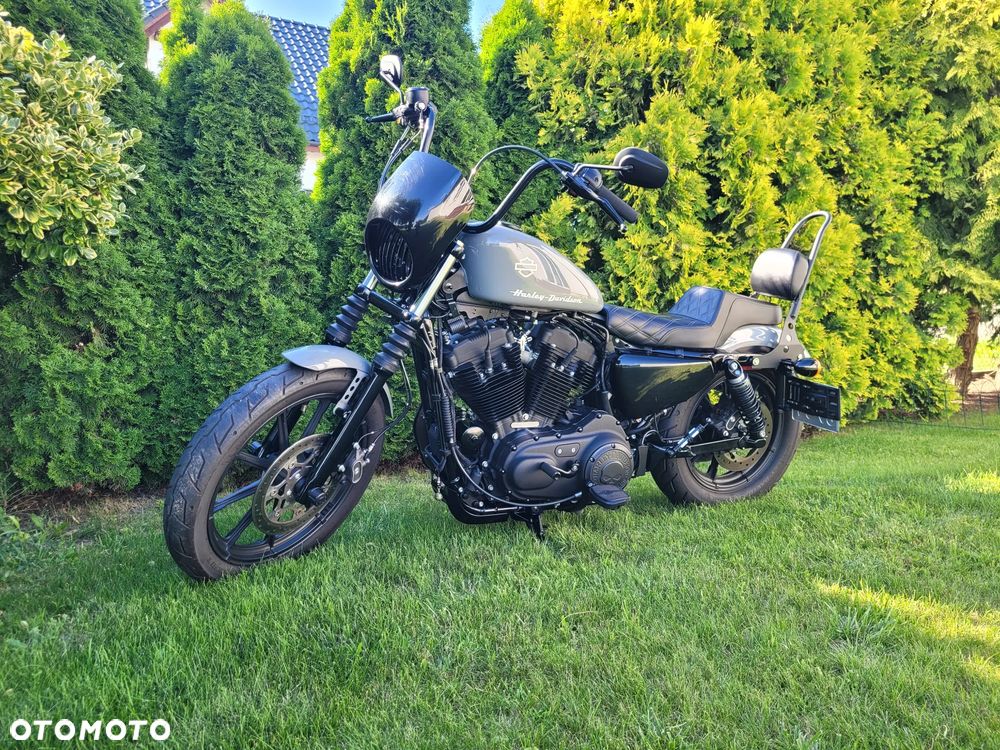 Harley-Davidson Sportster Iron 1200 - 2