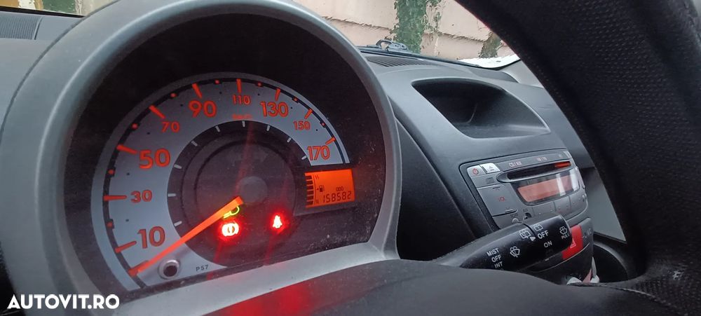 Toyota Aygo 1.0 X - 9