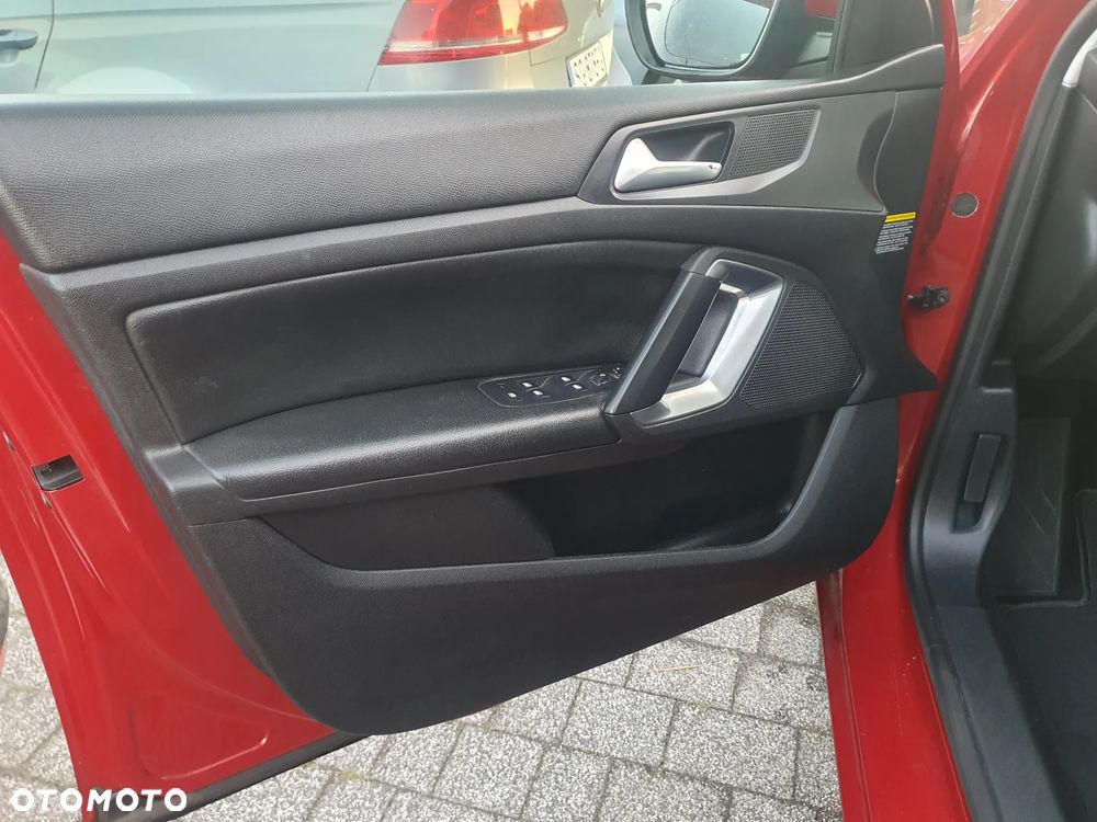 Peugeot 308 BlueHDi 150 Automatik Stop & Start Niveau 2 Business-Line - 16