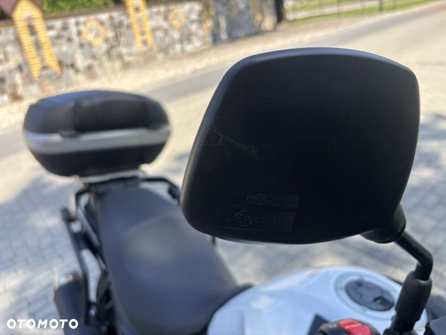 Suzuki V-STROM - 14