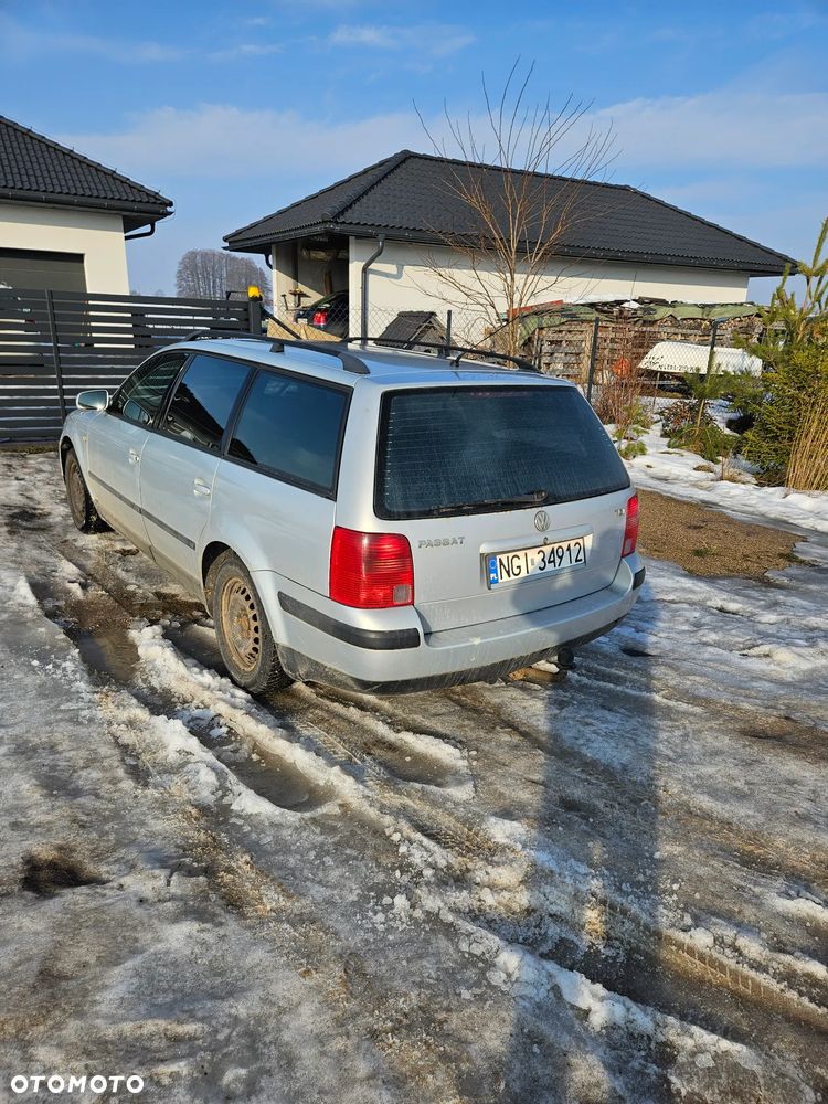 Volkswagen Passat - 3