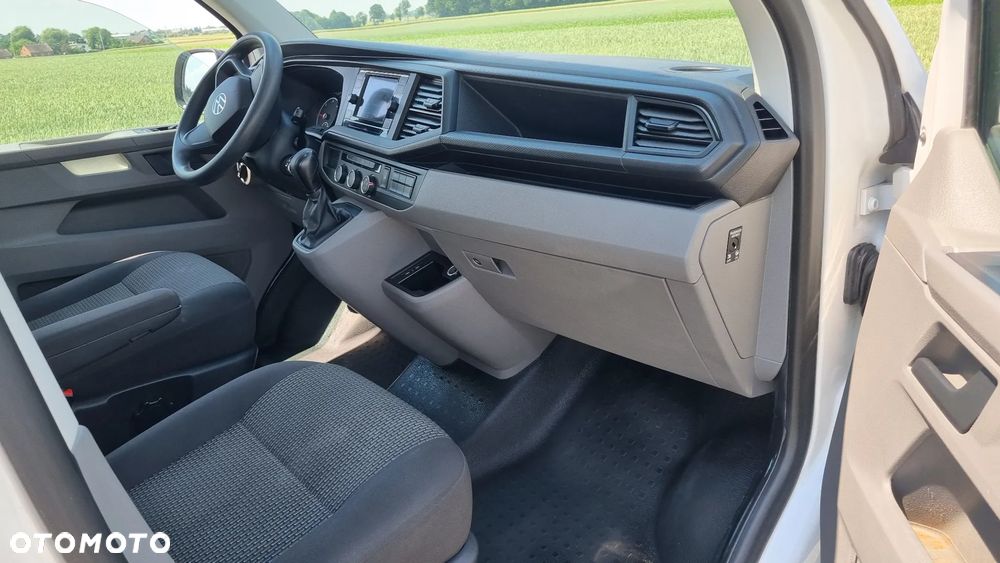 Volkswagen Transporter - 26