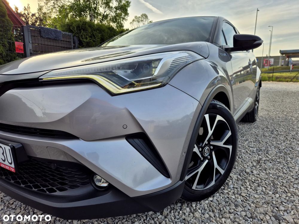Toyota C-HR Business-Edition - 9