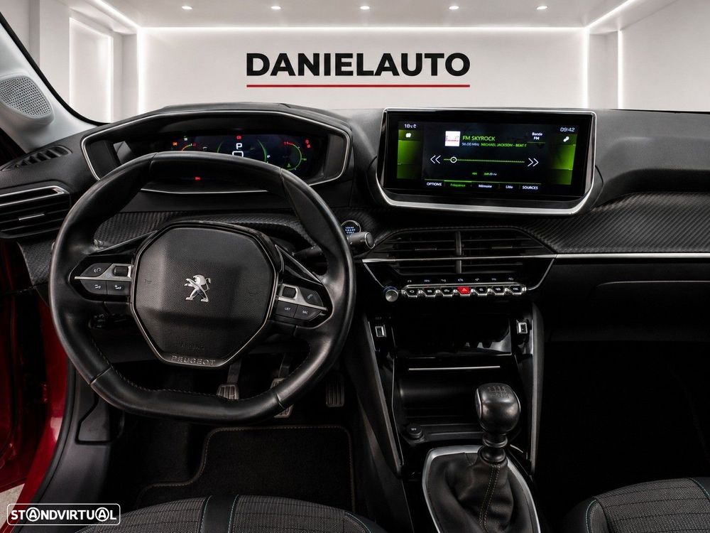 Peugeot 208 1.2 PureTech Allure - 6