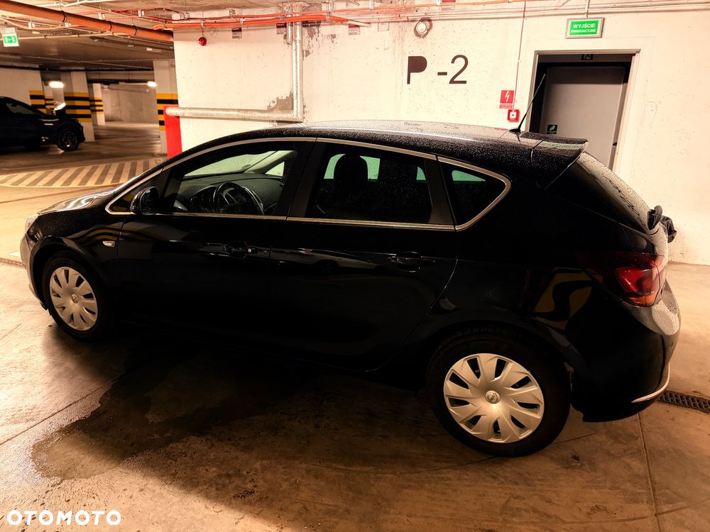Opel Astra - 10