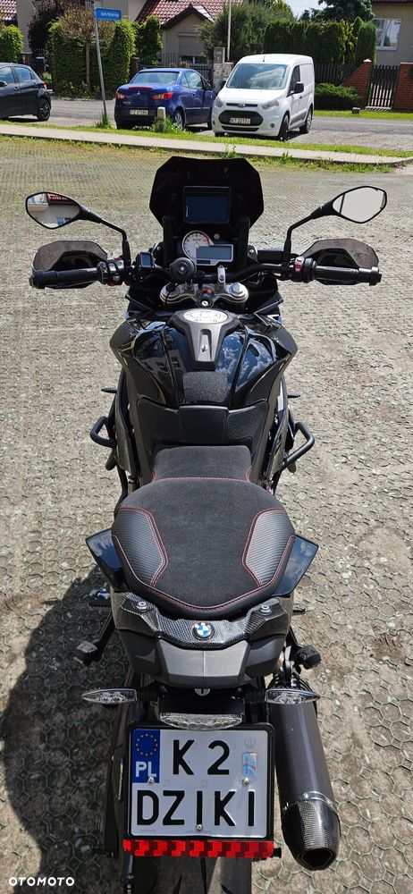 BMW XR - 8